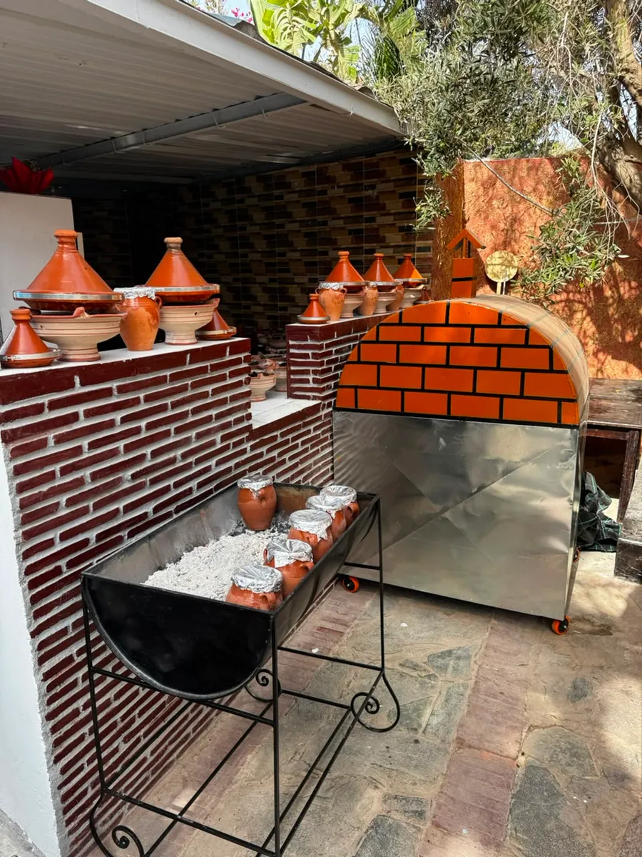 Tagines au feu de bois du Restaurant Bab Aourir